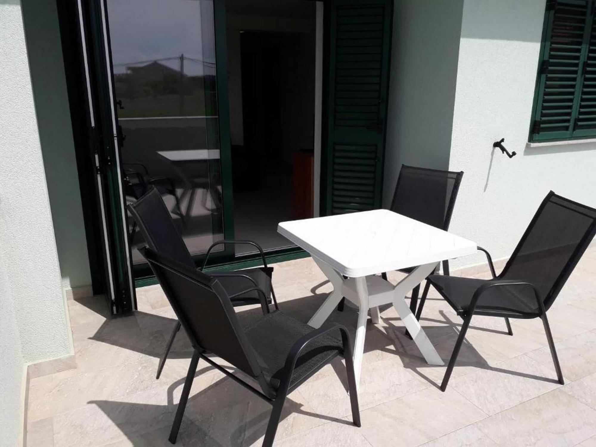Mlikota - One Bedroom With Terrace - A4 Apartment Zaton (Zadar)